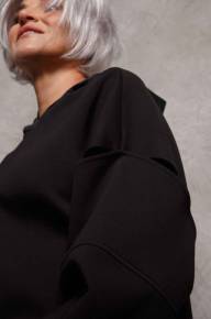 Cвитшот с отрезными рукавами - Cвитшот с отрезными рукавами