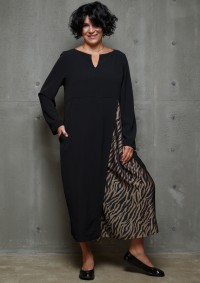 Платье с внутренней вставкой