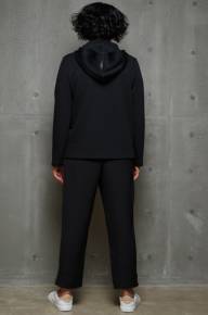 Брюки бойфренды с асимметричным низом - Брюки бойфренды с асимметричным низом