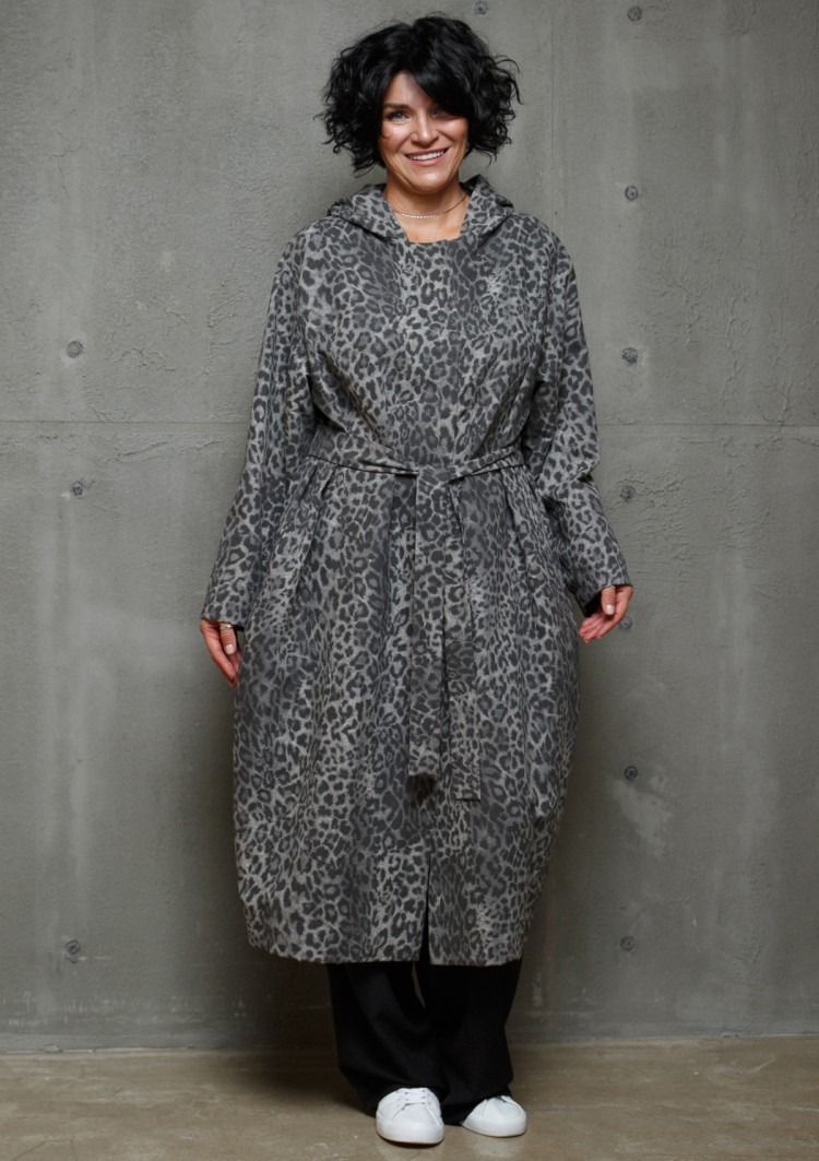 Удлиненный блейзер с поясом